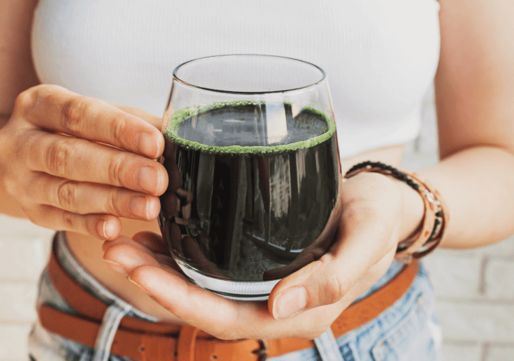 effets secondaires consommation spiruline cheveux